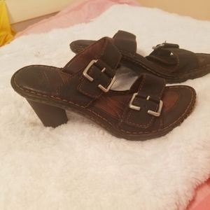 Born heels, are padded and very soft & comfortable